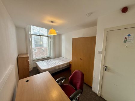 Meadowside 51(1st Floor), DD1 1EQ, Dundee - Photo 5