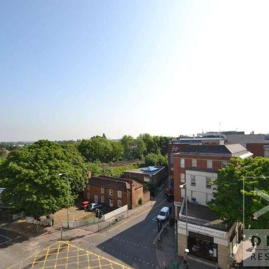 Station Approach, Epsom, KT19 - Photo 1