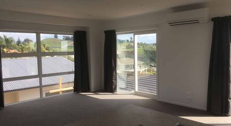 Looking for a modern low maintenance home? - Photo 5