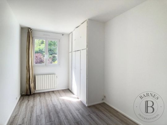 Appartement • Montretout - Photo 1