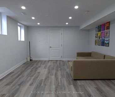 For Lease - 4297 Trailmaster Drive Unit# B 2, Mississauga, Ontario - Photo 2