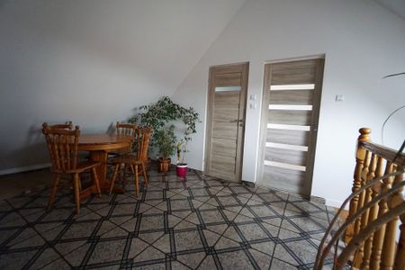 Dwupoziomowe mieszkanie o pow. 92,80, 4-pokoje. - Zdjęcie 3