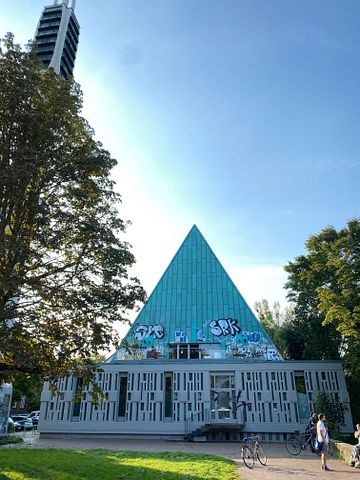 nicht mehr frei: Linden: Studenten-Appartement in umgebauter Kirche - möbliert mit Wasserblick! - Photo 2