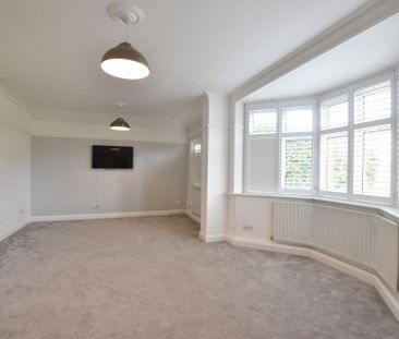 5 bedroom detached house to rent - Photo 3