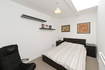 Old Brompton Road, Earls Court, SW5, London - Photo 2