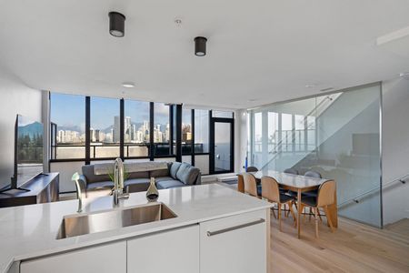 West 7th Avenue - Photo 3