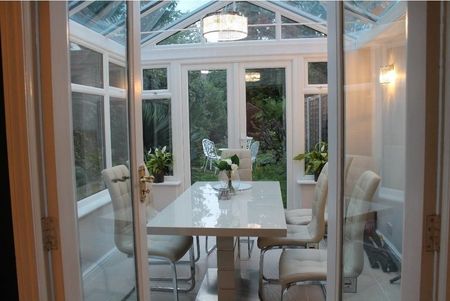 3 Bed Terraced House, London, SE15 - Photo 2