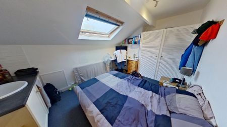 Buckingham Mount, Headingley - Photo 3