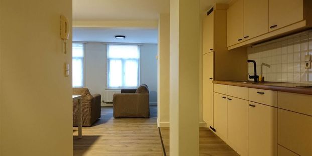 Appartement te huur in Gent voor € 870 met 1 slaapkamer - Foto 1