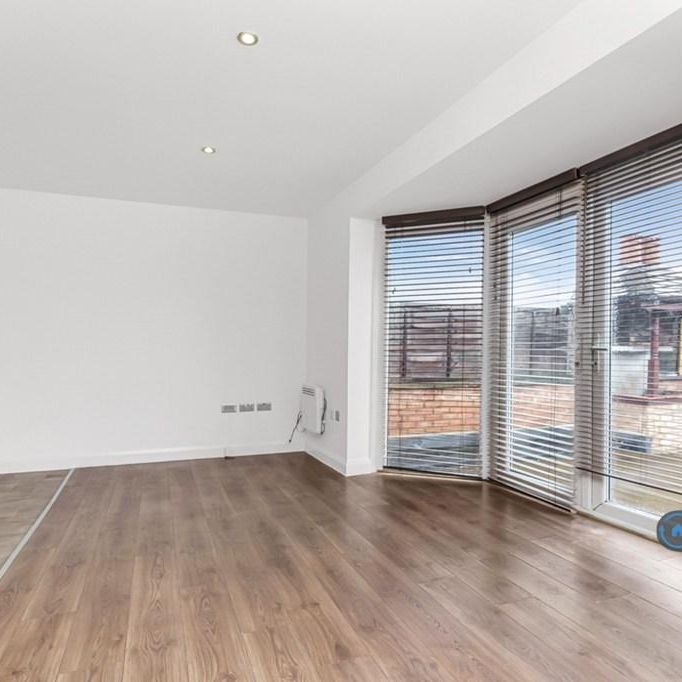 1 bedroom flat to rent - Photo 1