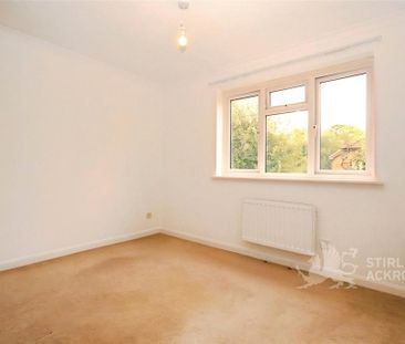 1 bedroom end of terrace house to rent - Photo 2