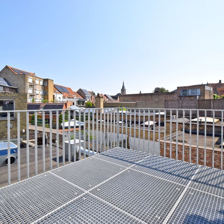 INSTAPKLAAR APPARTEMENT IN CENTRUM DIKSMUIDE - Photo 1