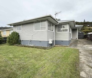 17 Hamstead Street, Wainuiomata, Lower Hutt City - Photo 2