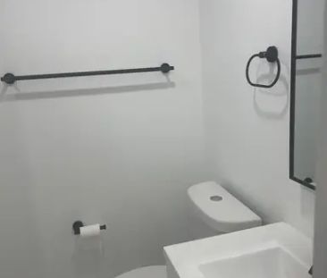 1 bedroom basement in mint condition (Newly Constructed) in Crystal... - Photo 1