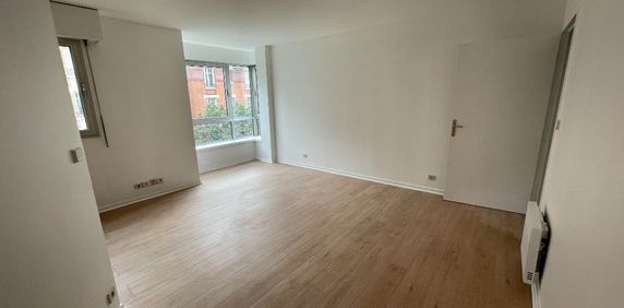 Appartement Paris 2PIECES 44.28 m2 - Photo 2