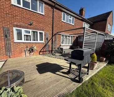 Riseway, Long Riston, Hull, HU11 - Photo 2