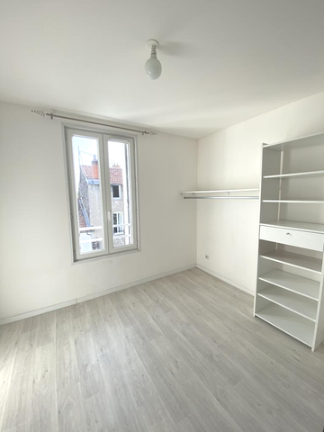 Location Appartement 1 pièce 30m² CLERMONT FERRAND 63000 - Photo 2