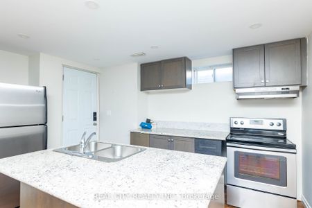 For Lease - 54 Killington Avenue, Vaughan, Ontario - Photo 5