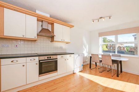 2 bedroom Flat To Let Total Size: 940 SQ FT - Photo 5