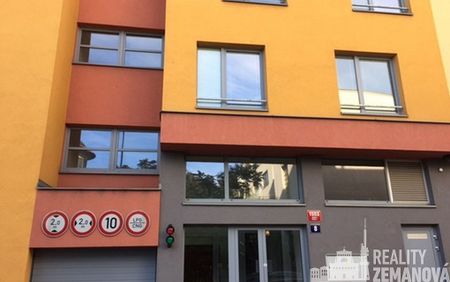 Pronájem bytu 1+kk 37 m² - Fotografie 5