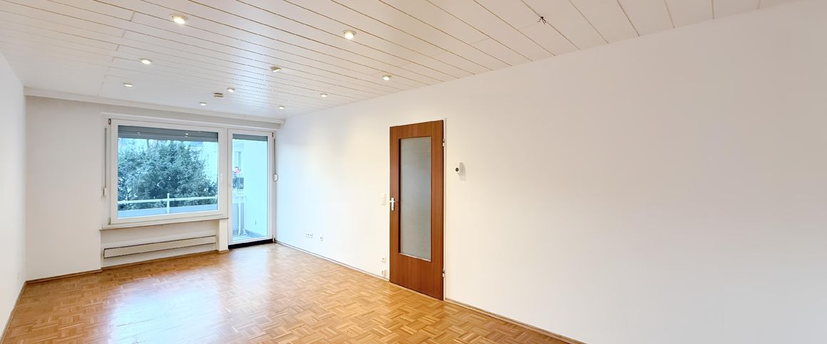 HELLE 2-ZIMMERWOHNUNG ZU MIETEN! - Photo 1