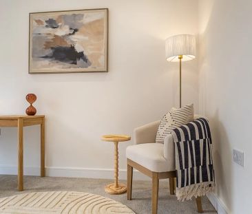 3 bedroom terraced house to rent - Photo 3