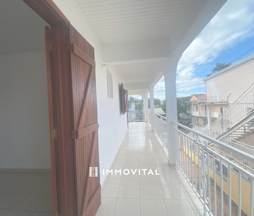 Location Appartement 3 pièces 50m² POINTE NOIRE 97116 - Photo 3