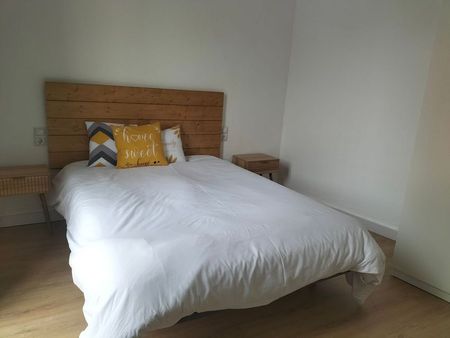 Alquiler de piso en Calle Lagunillas, 7 - Photo 2