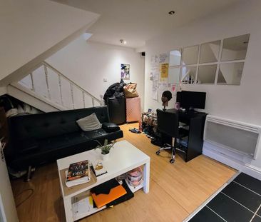 1 bedroom flat to rent - Photo 6