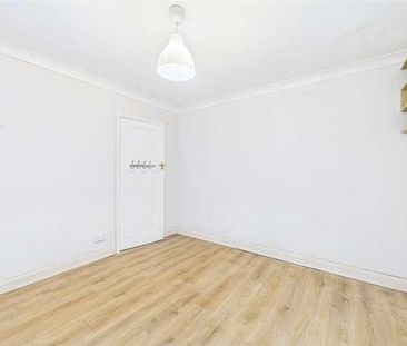 Westfield Road, Winnersh, Wokingham, Berkshire, RG41 - Photo 2