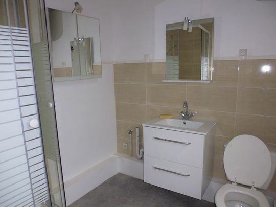 Location Appartement 2 pièces 30m² CLERMONT FERRAND 63000 - Photo 1