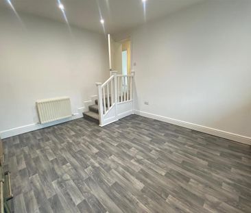 4 bedroom apartment to rent - Photo 1