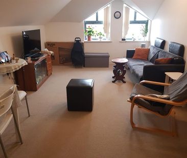 Harding House, Harding Street, Swindon, SN1 - Photo 3