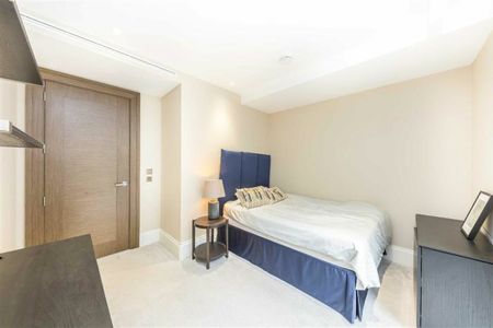 Strand, WC2R, London - Photo 2