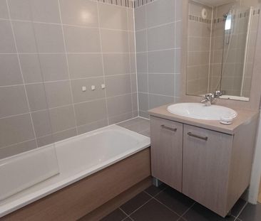 location Appartement T4 DE 81.97m² À MASSY - Photo 4