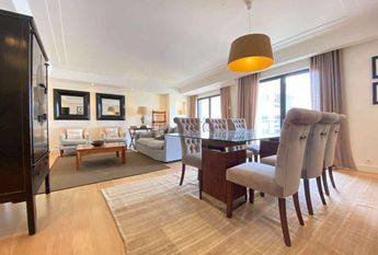 3 Bedroom Apartment with swimming pool, Benfica, Lisboa