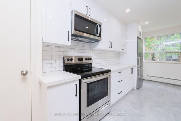 For Lease - 1751 Victoria Park Avenue Unit# 405, Toronto, Ontario - Photo 1