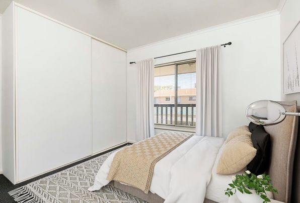 6/7 Henry Street - Photo 1