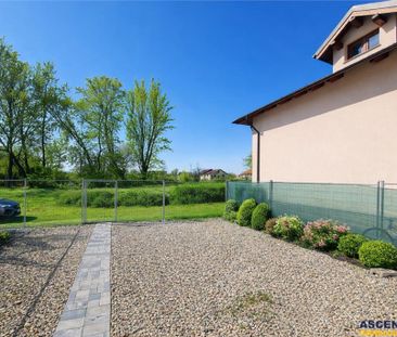 Casa moderna, mobilata utilata, incalzire parsoseala, confor - Fotografie 5