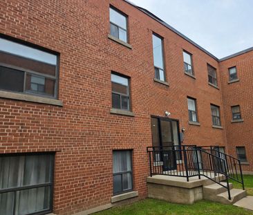 For Lease - 1000 O'Connor Drive Unit# 102, Toronto, Ontario - Photo 3