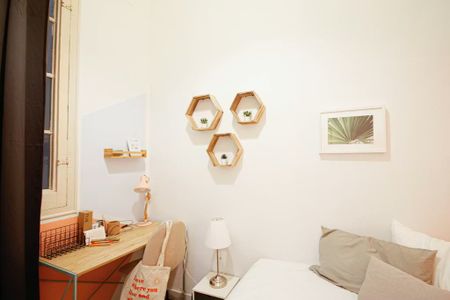 Carrer d'Aragó, Barcelona, Catalonia 08015 - Foto 3