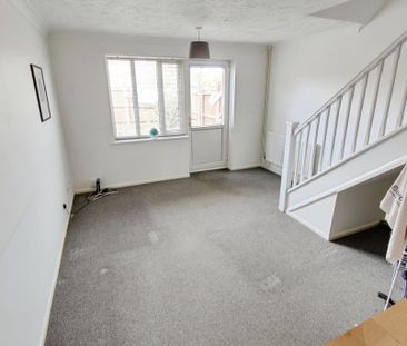 2 bedroom terraced house to rent - Photo 3