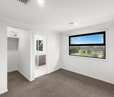 🏡 4-Bedroom house in Wollert - Photo 4