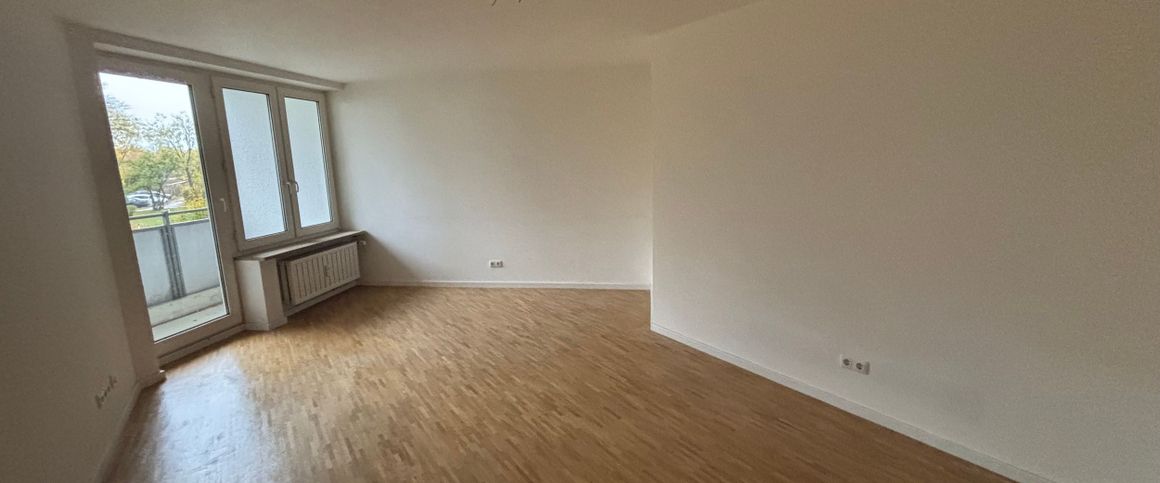 Moderne 1,5-Zimmer-Wohnung in Neuperlach mit Balkon - Photo 1
