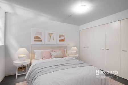 Ticking All Boxes - Perfect Location / Whiteware & Carpark! - Photo 5