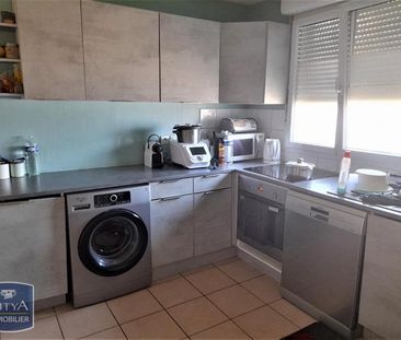 Location Maison 4 pièces 81m² CHALON SUR SAONE 71100 - Photo 4