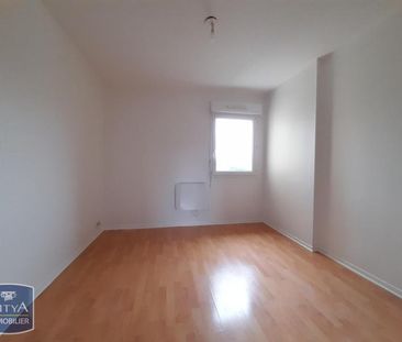 Location Appartement 2 pièces 47m² CORBEIL ESSONNES 91100 - Photo 4