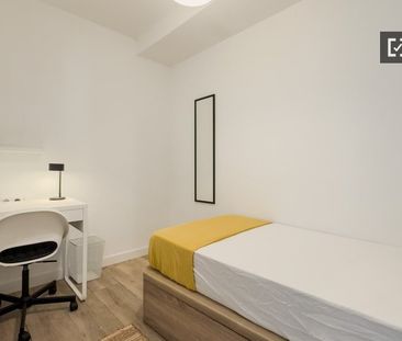 barcelona, Catalonia 08906 - Photo 3