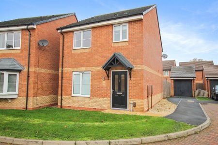 3 bedroom detached house to rent - Photo 3