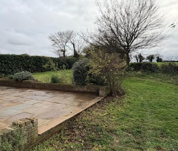 2 bedroom detached house to rent - Photo 4